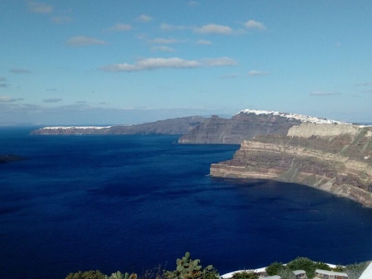 Santorini: Wine Tasting Tour & Sunset Viewing - Who Will Love This Tour?