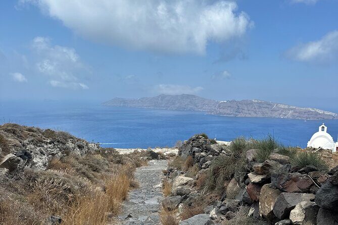 Santorini's Famous Fira to Oia Hike: A Private tour Adventure - Imerovigli: The Balcony to the Aegean