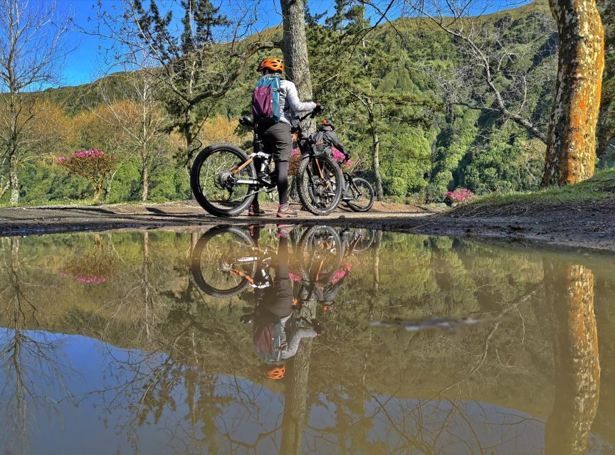 São Miguel: Sete Cidades Experience - Exploring Sete Cidades on Two Wheels
