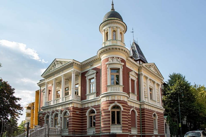 Sarajevo: Cable Car and Olympic Museum Guided Walking Tour - Why This Tour Stands Out