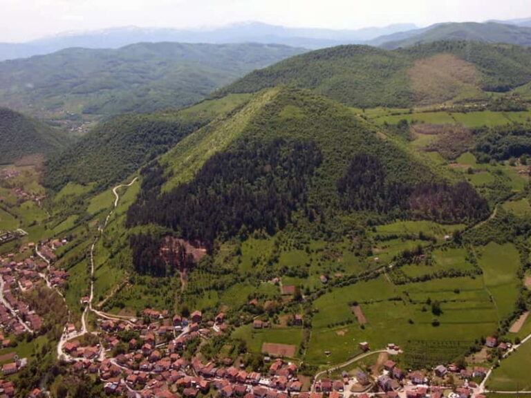 Sarajevo: Mysteries and Secrets of Visoko Pyramids in Bosnia - Who Should Consider This Tour?