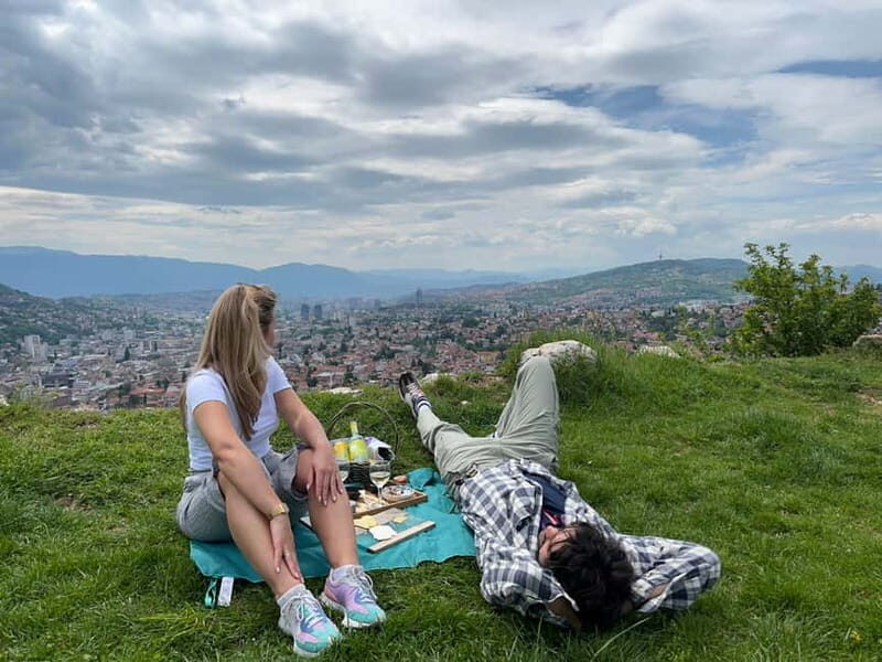 Sarajevo: Sunset Picnic with Wine or Beer Tasting and Snacks - Practical Details & Tips