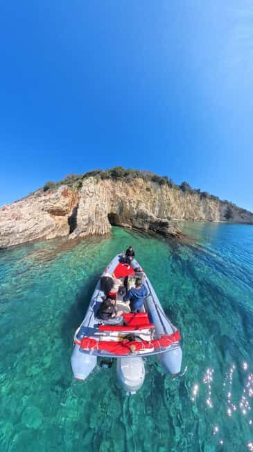 Sarandë: Boat Tour to Kroreza with Snorkel and free Umbrella - Who Should Consider This Tour?