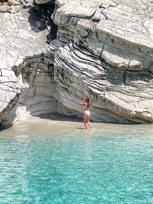 Sarandë: Cruise with Wine, Snorkel at Shipwreck & Swim Stops - Who Would Enjoy This Tour?