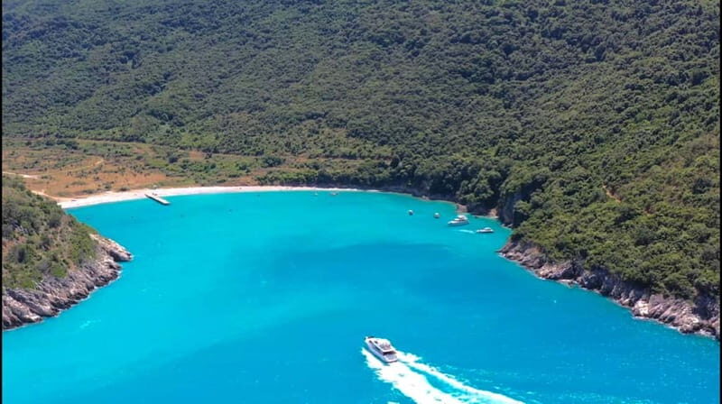 Sarandë: Private boat tour to Kroreza Bay & free sunbeds - What’s Included and What You’ll Need to Bring