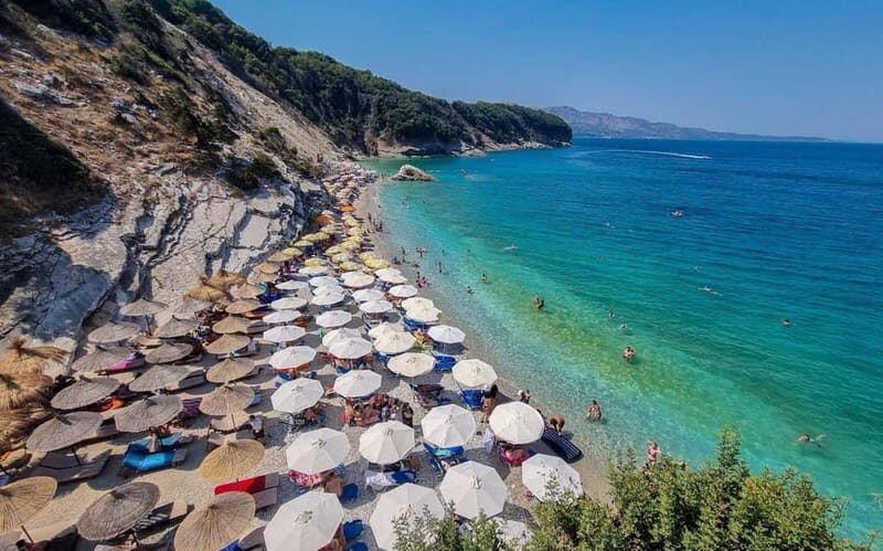 Sarande:Tour Boat Pegeon Cave, Manastir, Pulebardha, Ksamil - An In-Depth Look at the Sarande Boat Tour