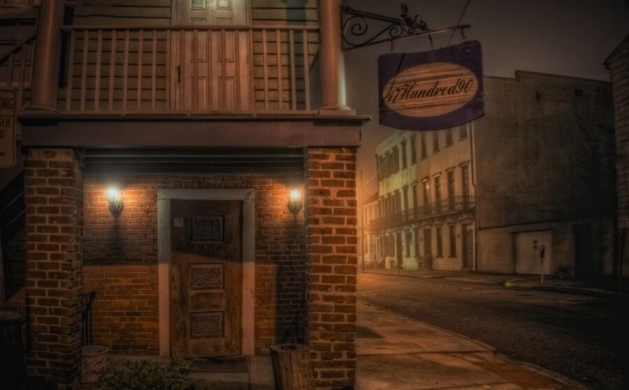 Savannah: Adults-Only Beyond Good and Evil Tour - What Makes This Tour Stand Out?