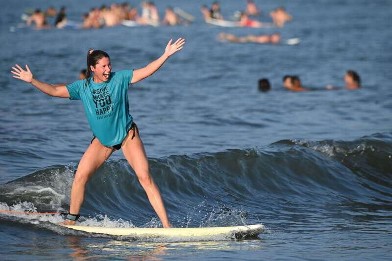 Sayulita: Private Surf Lesson women instructor - An In-Depth Look at the Sayulita Surf Lesson Experience