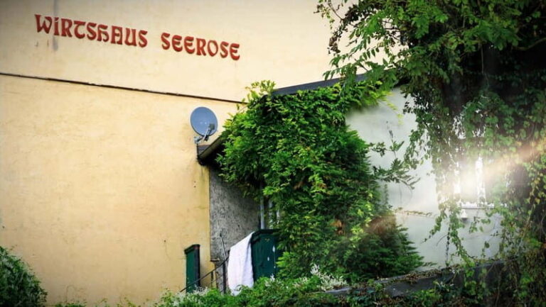 Schwabing: Insider Tour! Neighborhood, revolt, secrets in Munich's cult district - A Rich and Layered Journey Through Schwabing