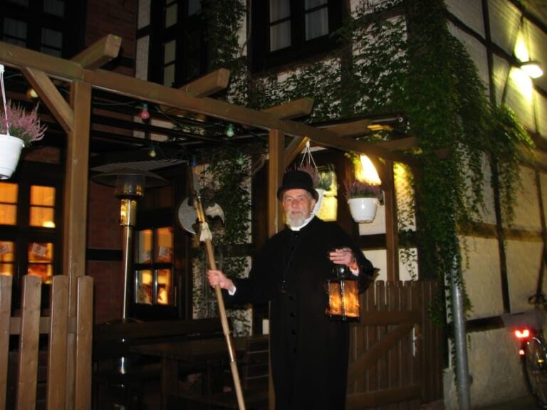 Schwerin: Tour with the Night Watchman - A Deep Dive into the Schwerin Night Watchman Tour