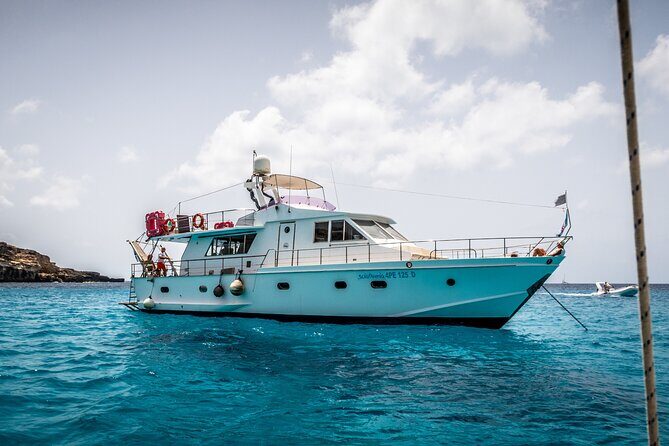 SciatumiaDay boat tour to Lampedusa with typical lunch - The Itinerary in Detail: What You Can Expect
