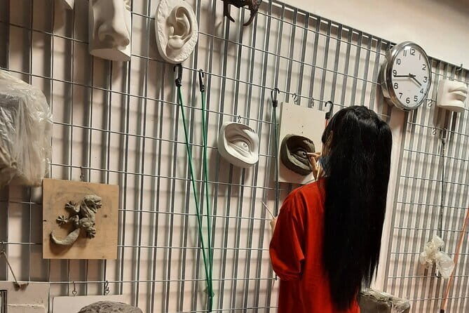 Sculpture Clay modeling class in Florence - Why This Experience Offers Real Value