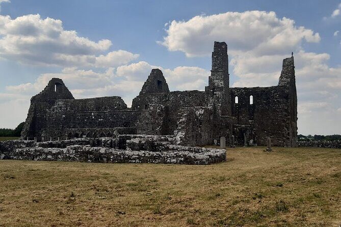 Sean's Bar, Athlone Castle and Clonmacnoise Monastery - Frequently Asked Questions