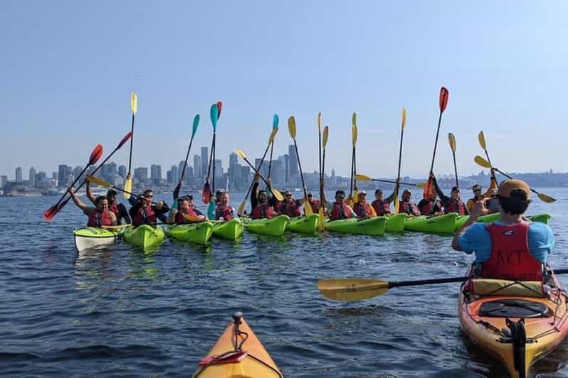 Seattle: Elliott Bay Sea Kayak Tour - The Guides and the Group Dynamic