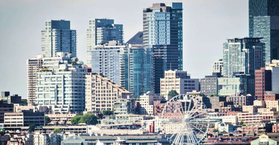Seattle: Guided Harbor Cruise