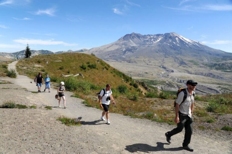 Seattle: Mt. St. Helens National Monument Small Group Tour - An In-Depth Look at the Mt. St. Helens Small Group Tour
