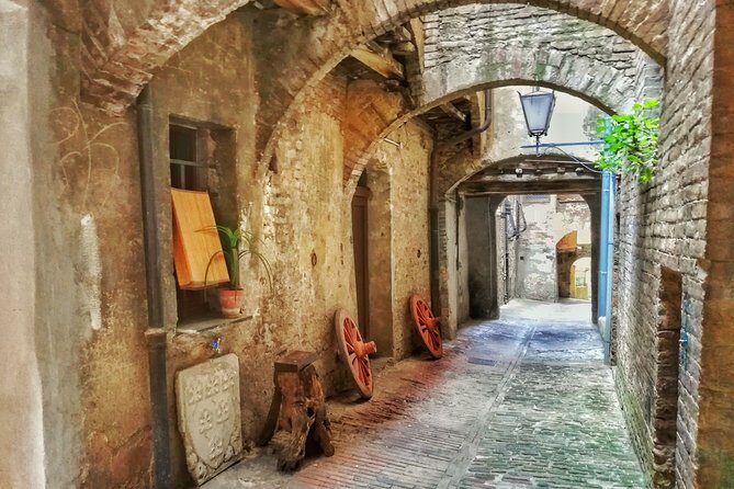 Secret Siena Walking Tour - Who Should Consider This Tour?