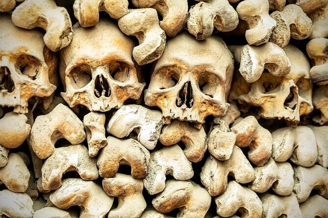 Secrets Beneath Rome: Capuchin Crypt and Catacombs Tour - The Journey Through History and Art