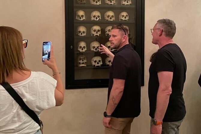 Secrets of Rome - The dark side Small Group Walking Tour - The Spooky Stops: What You’ll See and Hear