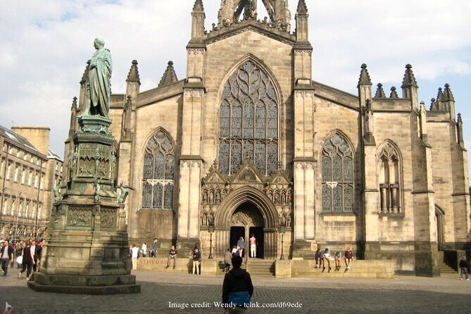 Secrets of the Royal Mile: Private 2.5-hour Walking Tour - A Closer Look at the Tour Itinerary