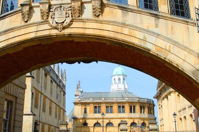 See Oxford's top sights in a small group with a local guide - Frequently Asked Questions