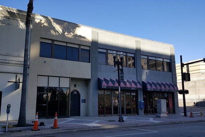 Self-Guided Bar Hunt: Jammin' Jacksonville - Who Will Love This?