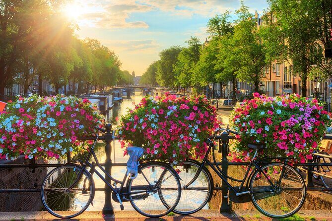 Self-Guided Canals of Amsterdam Photography Tour - Who Should Consider This Tour?