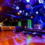 Self-Guided Scavenger Hunt: Long Beach Boss Bar Crawl - Who is this most suitable for?