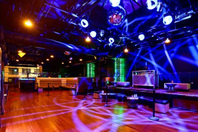 Self-Guided Scavenger Hunt: Long Beach Boss Bar Crawl - Who is this most suitable for?