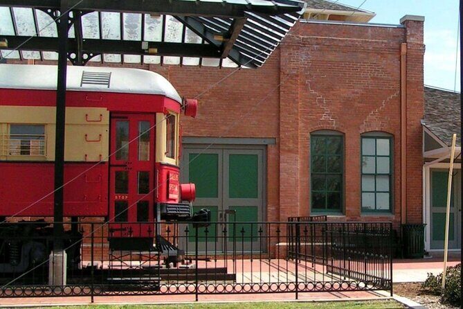 Self-Guided Scavenger Hunt: The Best of Plano, Texas - What Does the Tour Cover?