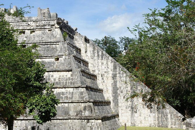 Semi-Private Chichen Itza, Cenote Ik Kil and Valladolid Tour - Food and Drink
