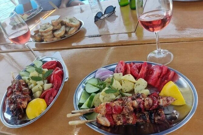 Semi-private Day Cruise - Food, Drinks, and Activities: What Sets This Cruise Apart
