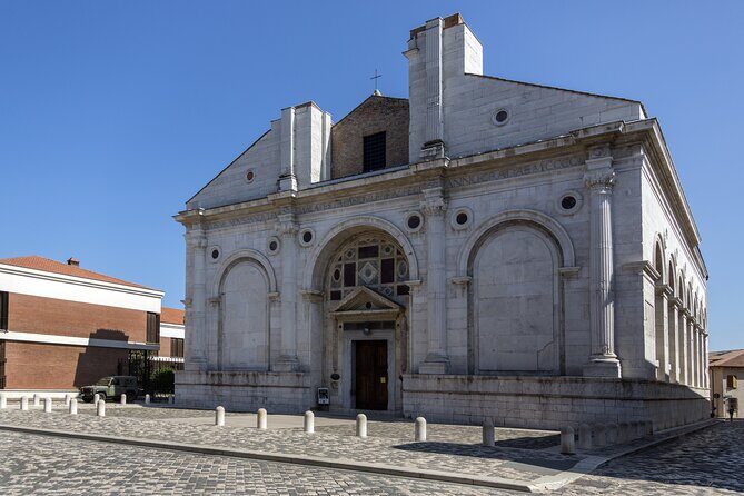 Semi-private Rimini Tour of City Highlights with Top-Rated Guide - Who Is This Tour Best For?