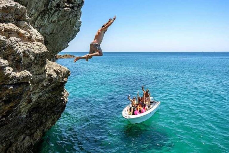 Sesimbra: Private Boat Rental - What to Expect on Your Day on the Water
