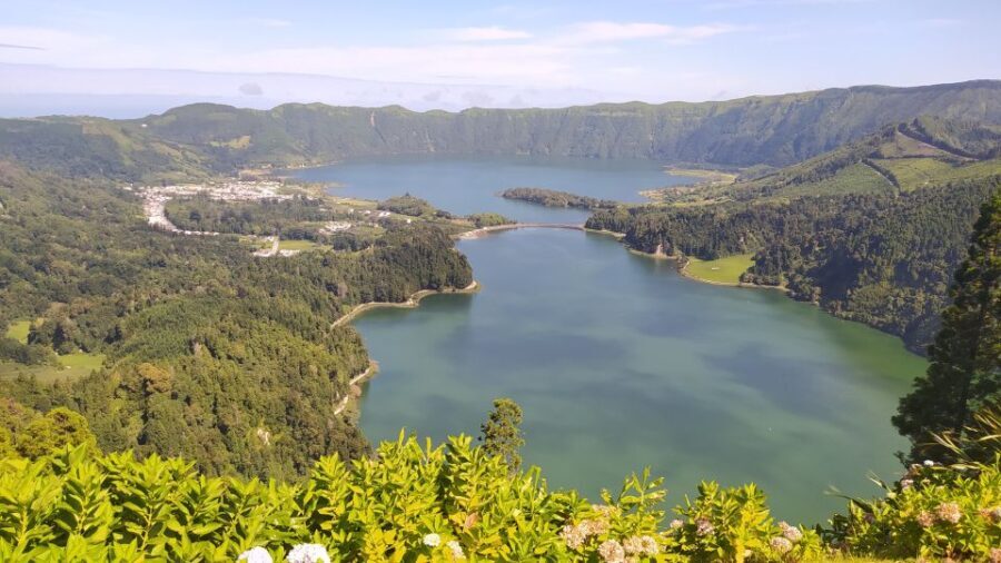 Sete Cidades Private Tour 2 people - What’s Included and What’s Not
