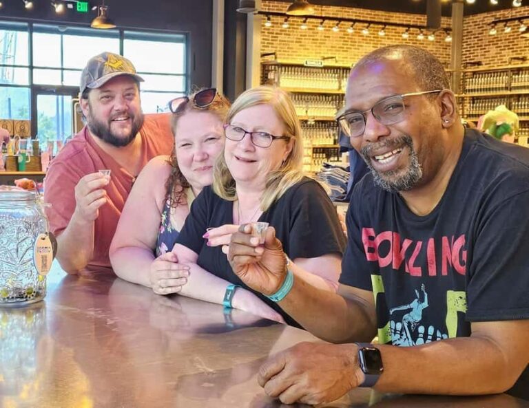 Sevierville: Hillbilly Booze Cruise Tasting Tour - Practical Details and Tips