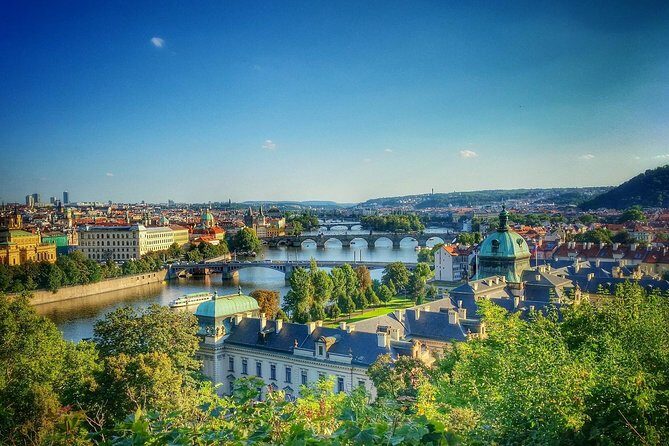 Shared Arrival Transfer: Prague Airport to Hotels - Deep Dive into the Experience