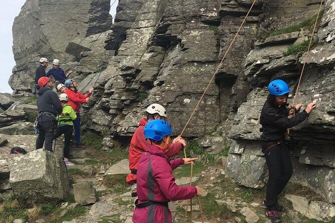 Shared Climbing Experience in Dartmoor - An In-Depth Look at the Dartmoor Climbing Tour