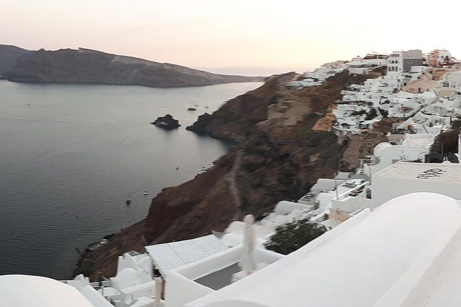 Shared Departure Transfers to Airport or Port Santorini - An In-Depth Look at Santorini’s Shared Departure Transfers