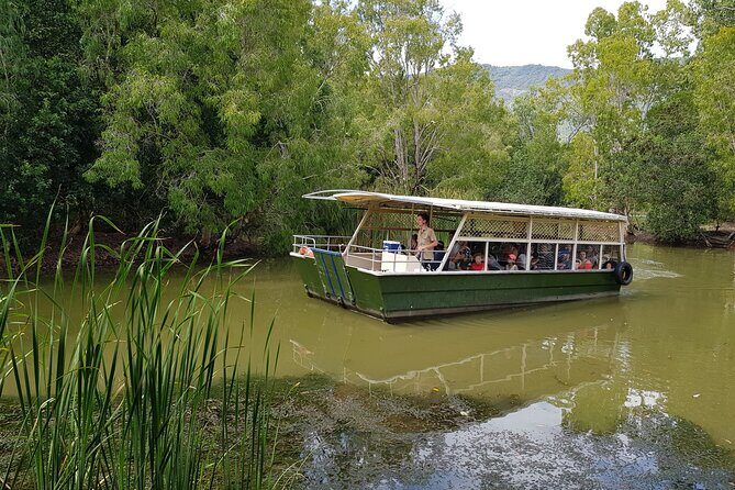 Shared Shuttle Return Transfers (ex Cairns) Transfers Only - Arrival at Hartleys Crocodile Adventures