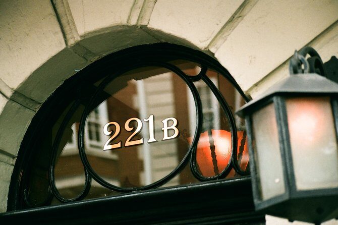 Sherlock Holmes Old London - Very Small Group Walking Tour - Why this tour stands out