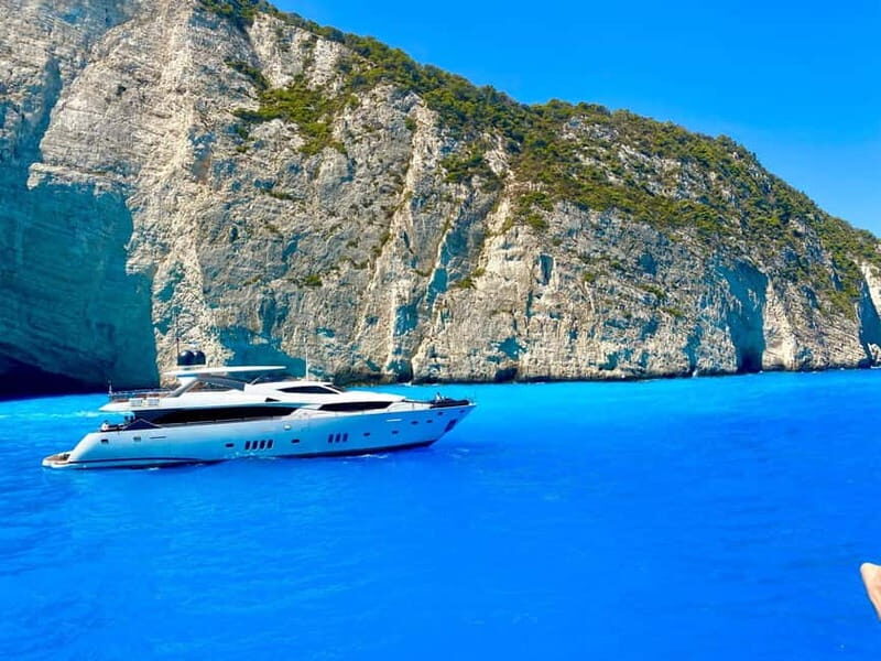 Shipwreck cruise, Blue Caves cruise, Xigia Beach, 3 stops - An In-Depth Look at the Cruise Experience