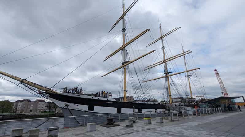 Shore Excursion f/Greenock: Glasgow, Kelpies, Falkirk Wheel - A Deep Dive into the Tour Experience