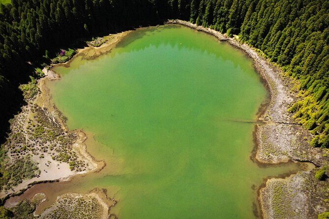 Shore Excursions to the volcano and crater of Lagoa das Sete Cidades - Practical Details & Tips