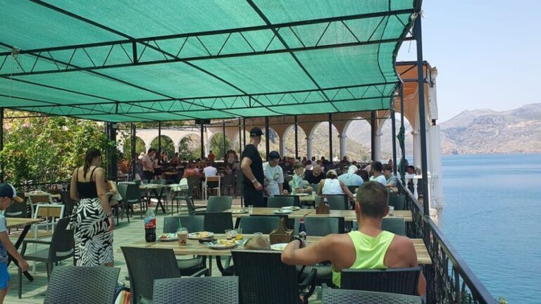 Side: Green Canyon Boat Tour With Open Buffet Lunch & Drinks - Who Should Consider This Tour?