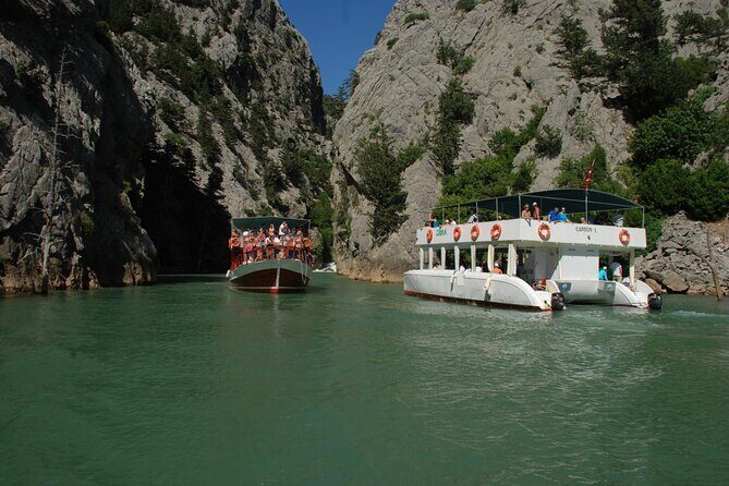 Side Green Canyon Boat Trip With Unlimited Drinks And Lunch - Authentic Traveler Insights