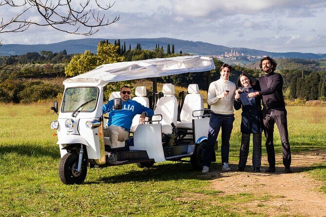 Siena E-Tuk Tuk panoramic Aperitivo with Local Snacks - FAQ