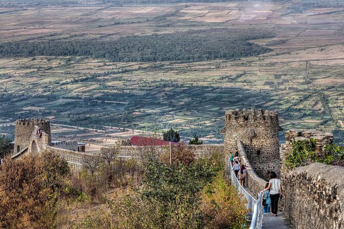 Signaghi, Bodbe monastery + wine tasting - The Signaghi City Walls: A Historical Marvel