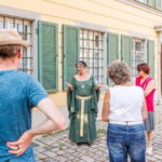Singing: Historical city tour with Duchess Hadwig of Swabia - The Unique Guide: Duchess Hadwig