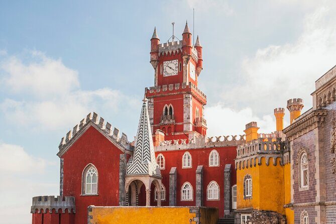 Sintra tour to Pena Palace in vintage car - Private day tour - Who Should Consider This Tour?